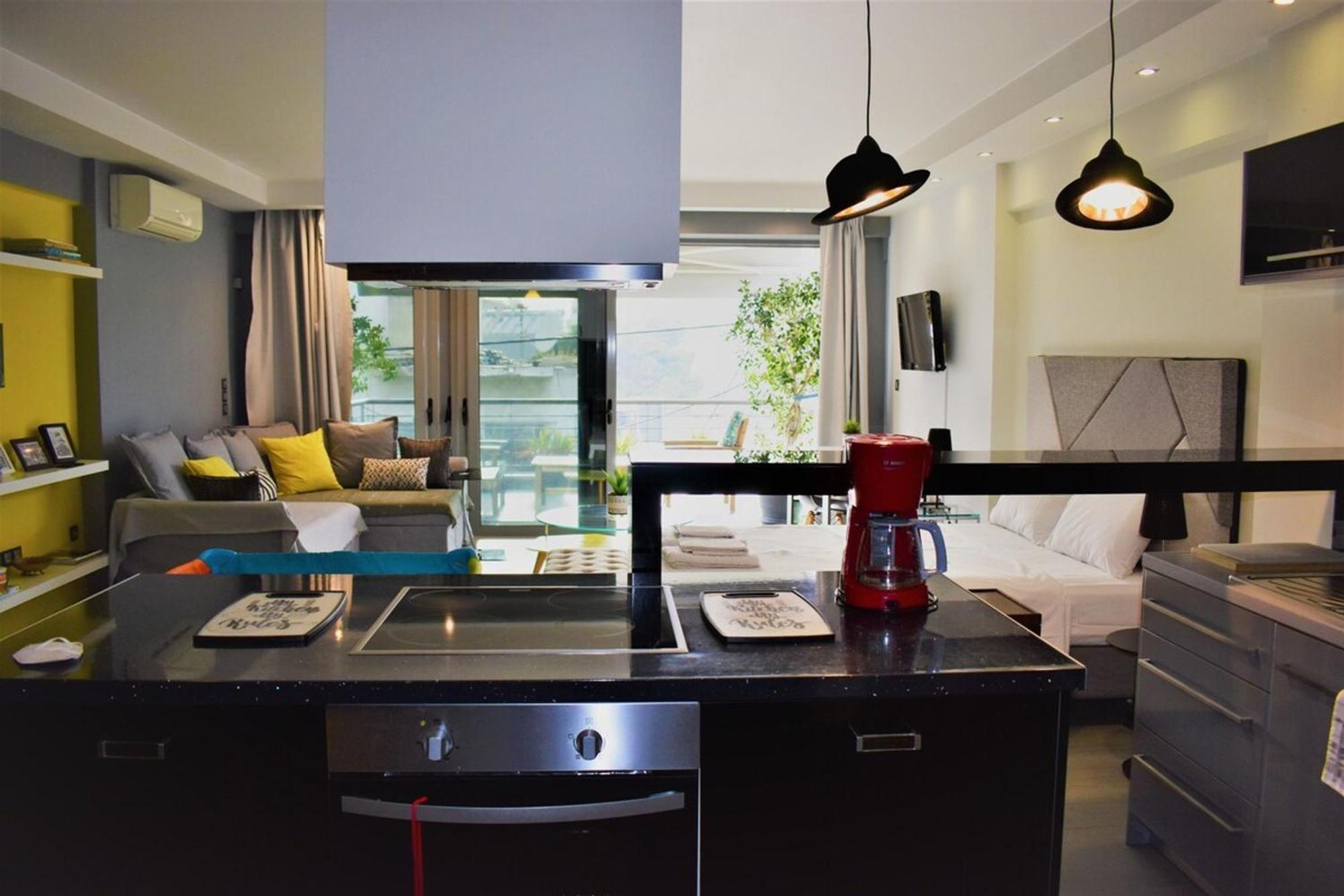 Apartamento Stylish Boutique Loft With Private Balcony Atenas Exterior foto